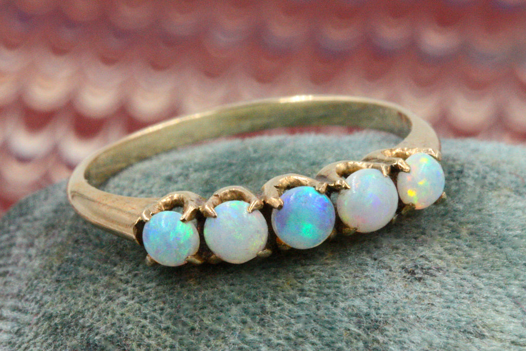 Victorian Opal Band