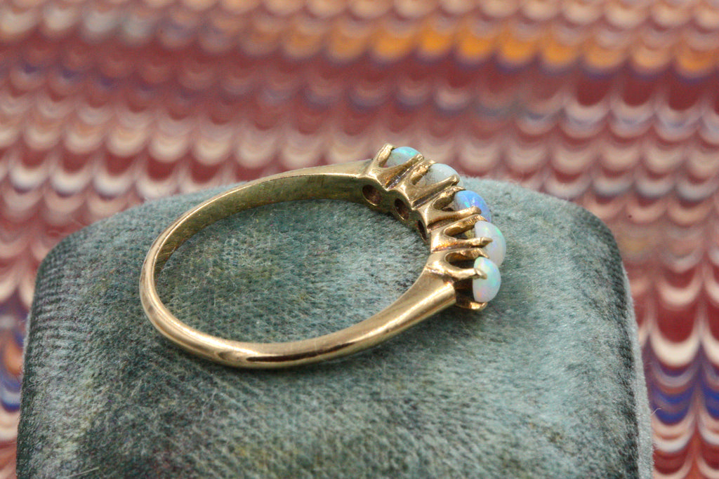 Victorian Opal Band