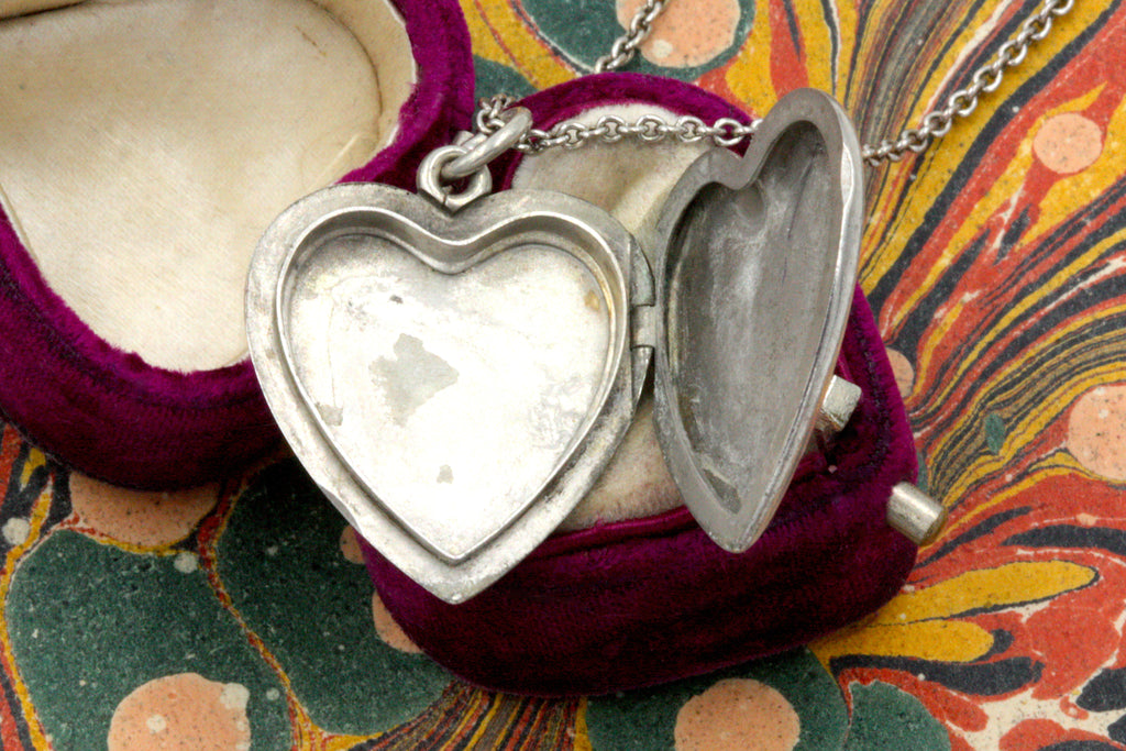 Victorian 1892 Heart Locket Necklace